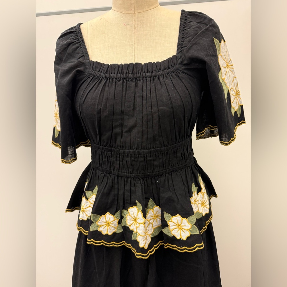 Jennifer & Grace Black Embroidered Women's Skirt Set - Medium - Picture 2 of 9
